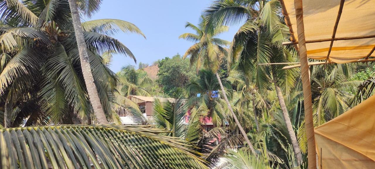 Est Hem Guesthouse Arambol Exterior foto